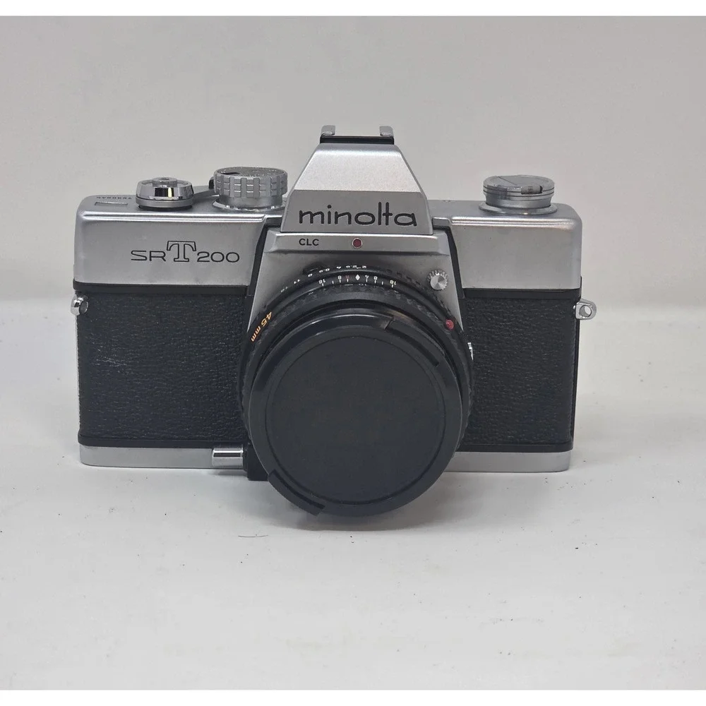 Minolta SRT 200 35mm Film Camera w/ MD Rokkor-X 50mm Lens + Flash, Manuals, Case